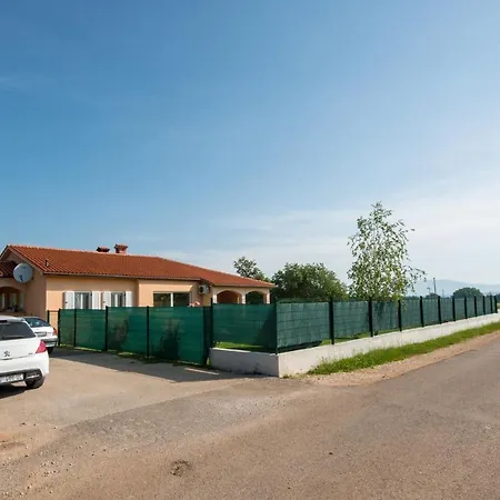 Rea Apartmán